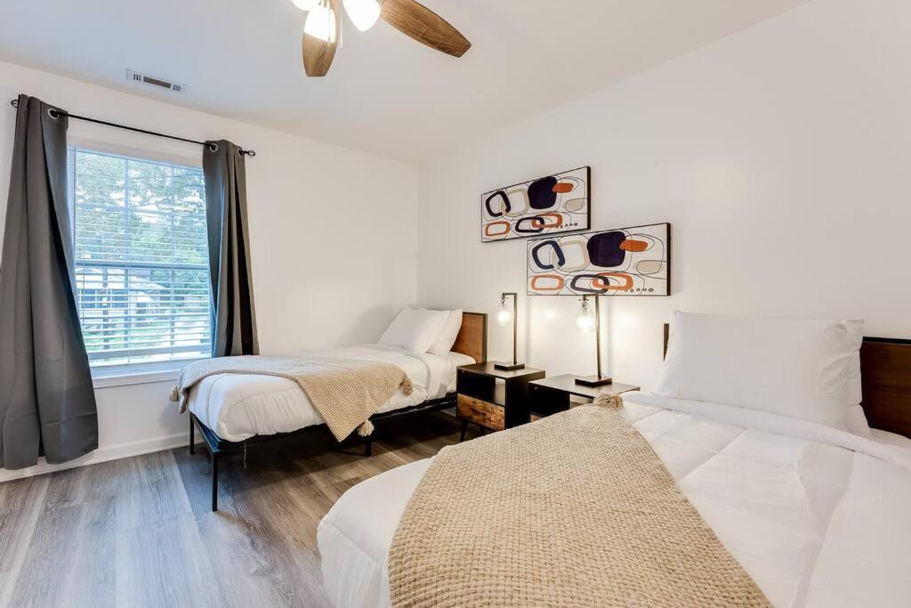 Luxury Atlanta Home - Self Check-In Pet Friendly Free Parking Exteriör bild