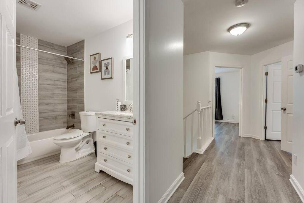 Luxury Atlanta Home - Self Check-In Pet Friendly Free Parking Exteriör bild
